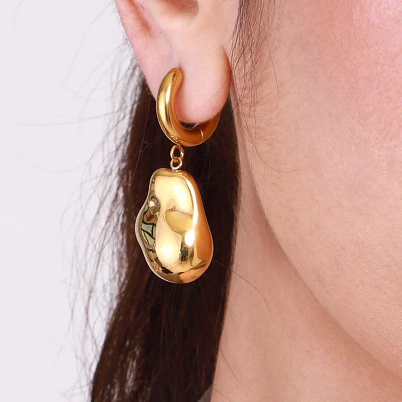 Abstract Teardrop Dangle Gold Earrings