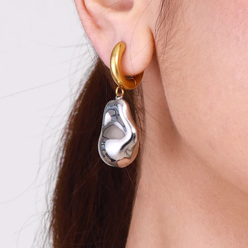 Abstract Teardrop Dangle Gold Earrings